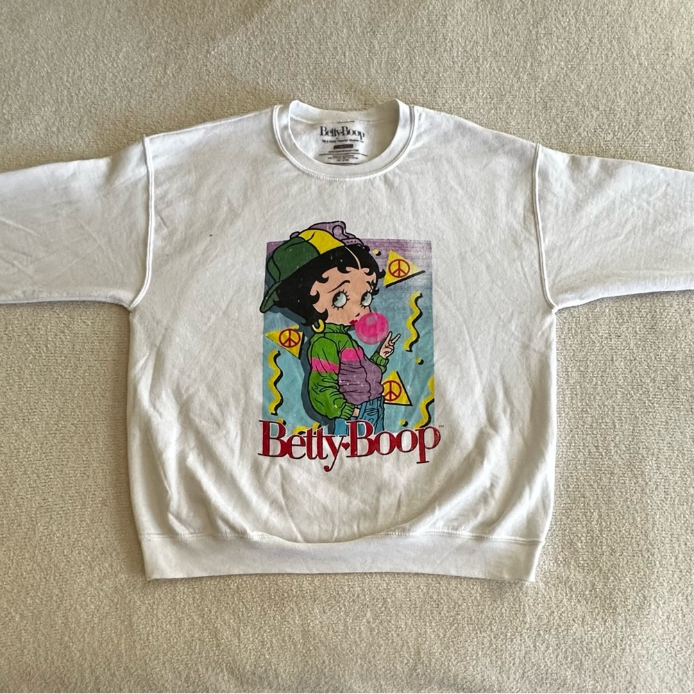 betty boop ★ betty boop graphic white crew neck sweatshirt [m/l]